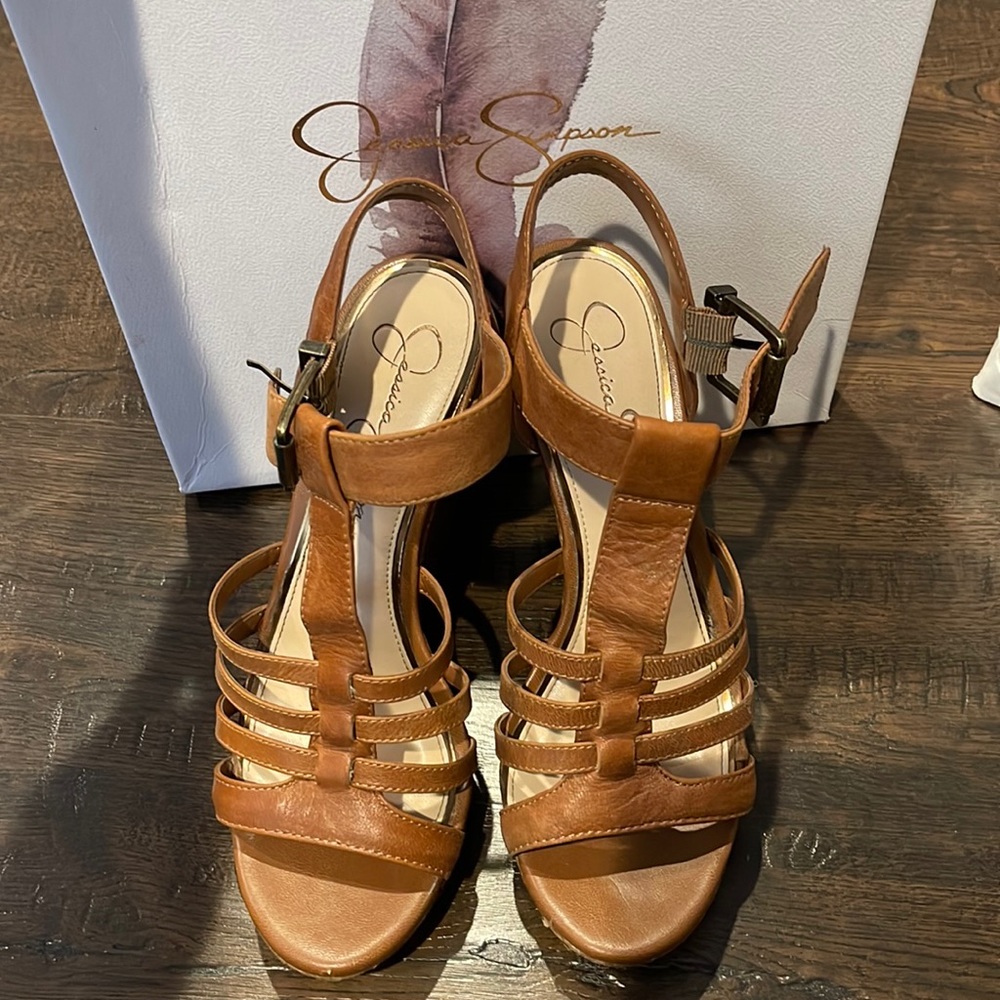 Jessica Simpson brown wedges size 8